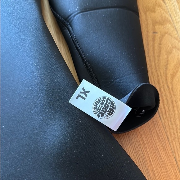 Rip Curl sz XL Men’s Dawn Patrol 2mm sealed E5 Black Wetsuit new without tags - Picture 4 of 13